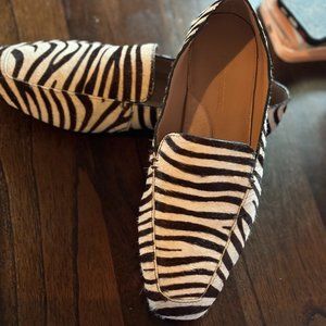 Banana Republic Luz Haircalf leather Zebra Loafer size 7 1/2